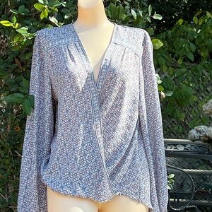Elegant Blue Patterned Women's Top